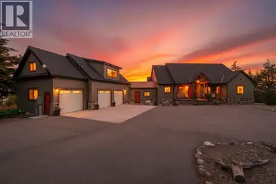 PRIVATE 4.25-ACRE MOUNTAIN RETREAT WITH SHOP, SUITE & STUNNING VIEWS! Experience the ultimate Anarch...