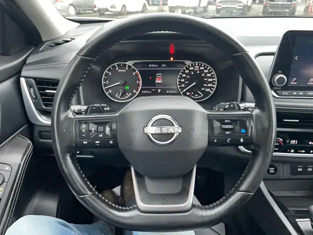 2025 Nissan Rogue AWD SV Moonroof in Cars & Trucks in Delta/Surrey/Langley - Image 23