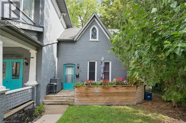 114 CHURCH Street Waterloo, Ontario in Houses for Sale in Kitchener / Waterloo - Image 8