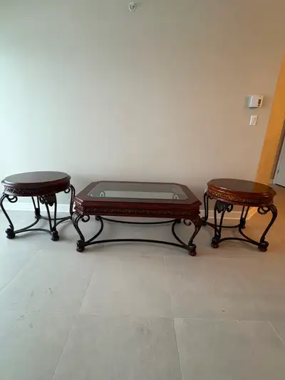 Ensemble de trois tables de salon en bois et fer forgé, View more