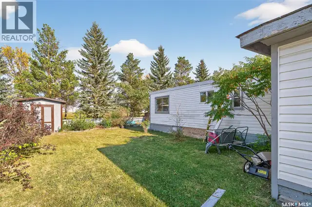 79 Spruce STREET Caronport, Saskatchewan in Houses for Sale in Moose Jaw - Image 21