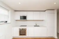 renovated one bedroom, kingston and warden - ID 509