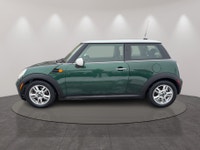 2012 Mini Cooper Green On Black Leather Interior • 1.6L • Front Wheel Drive • Auto • Push Start Engi... (image 4)