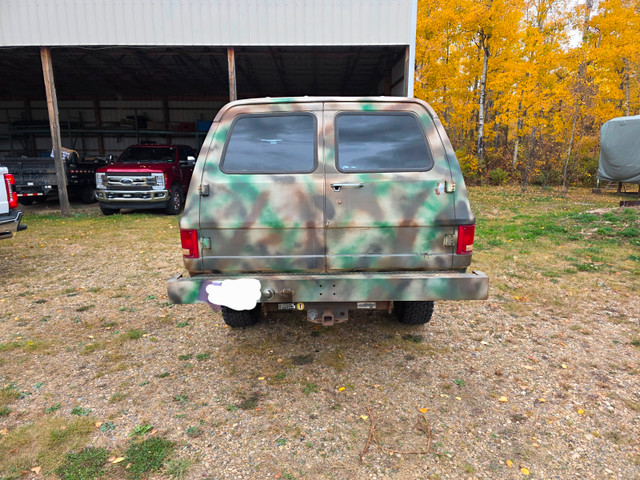 1991 CHEVROLET SUBURBAN 2500 FOR SALE in Cars & Trucks in Edmonton - Image 2