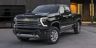 This Chevrolet Silverado 2500HD boasts a Turbocharged Diesel V8 6.6L/ engine powering this Automatic...
