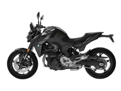 2026 BMW F 900 R Triple BlackDynamic, progressive, intuitive This dynamic Roadster makes a propositi...