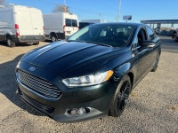 2014 Ford Fusion SE with auto ac, sunroof, rearview camera, bluetooth, heated seats, power window, p... (image 4)