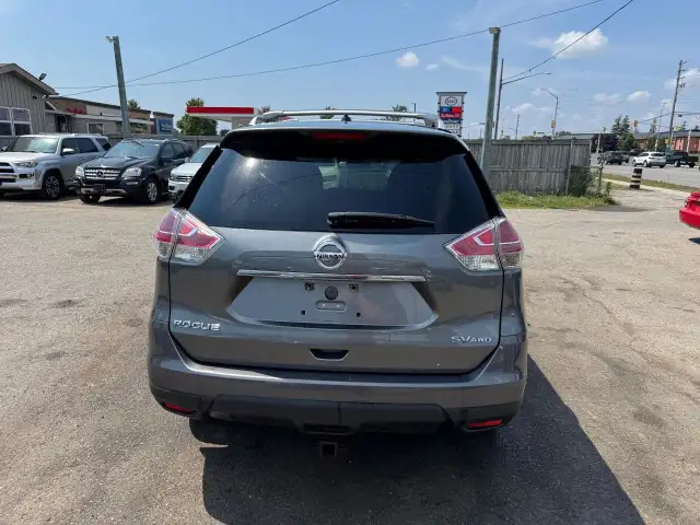 2016 Nissan Rogue SV, AWD, WELL SERVICED, CERTIFIED in Cars & Trucks in London - Image 5