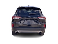 2022 Ford Escape Titanium Black Metallic *** FULLY LOADED TITANIUM *** *** EXTREMLY LOW MILEAGE ***... (image 8)