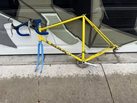 Poliquin Touring Road Bike in Road in City of Toronto - Image 3