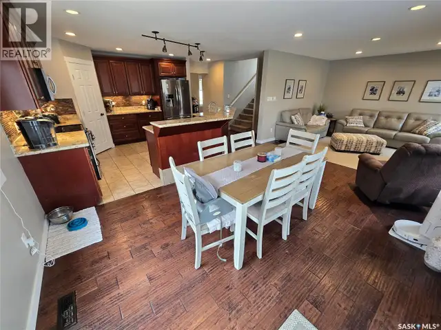 721 Barber CRESCENT Weyburn, Saskatchewan in Houses for Sale in Regina - Image 12