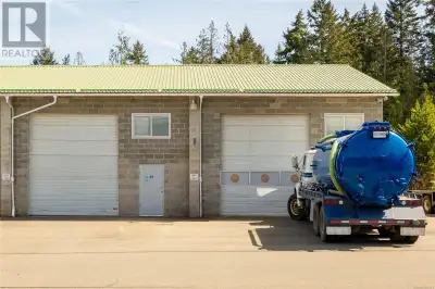 Own your very own warehouse on Central Vancouver Island. Ideal for trades companies looking to estab...