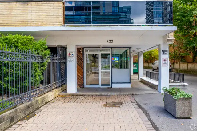 Jarvis One Bedroom in Long Term Rentals in City of Toronto - Image 13