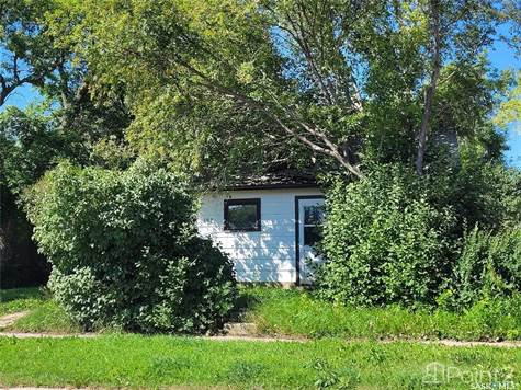 307 10th STREET in Houses for Sale in Saskatoon - Image 3