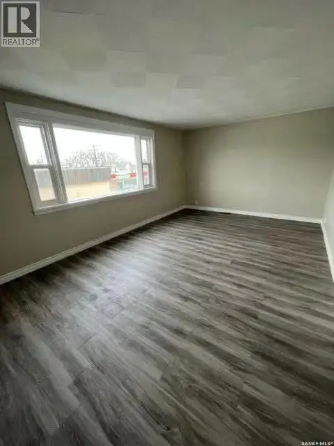 325 & 329 4th AVENUE SW Moose Jaw, Saskatchewan in Commercial & Office Space for Sale in Moose Jaw - Image 27