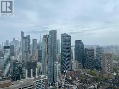 uxurious And Upgraded 2 Bedroom, 2 Bathroom Home In The Sky Residences At The Chaz! Fantastic South/...