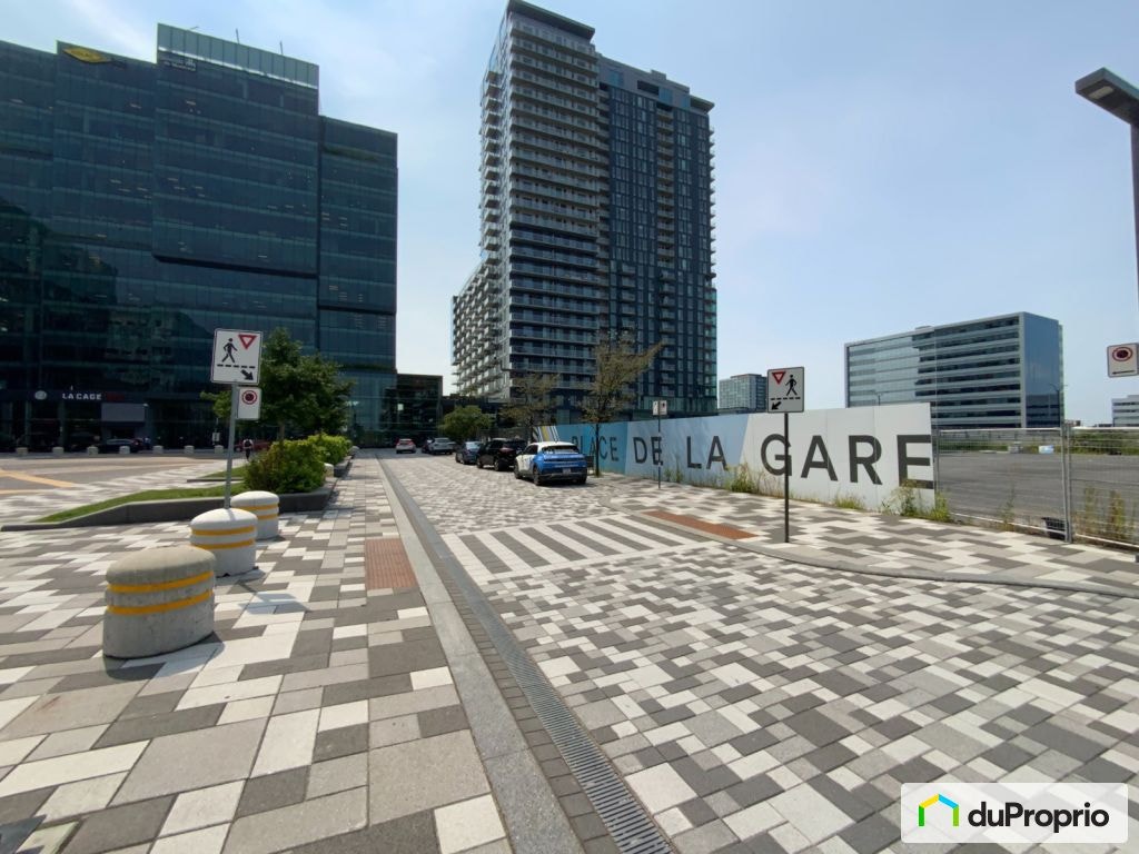 $627,199 - Condominium for sale in Brossard — photo 2