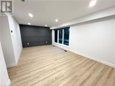 415 SANATORIUM Road Unit# Main Hamilton, Ontario