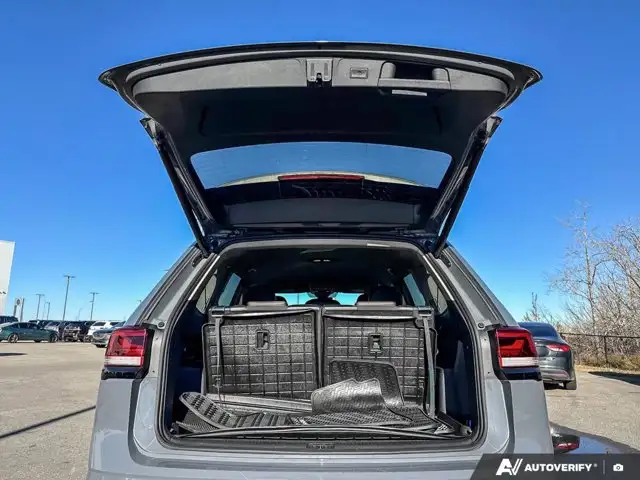 2024 Volkswagen Atlas Peak Edition | VW CERTIFIED | LEATHER in Cars & Trucks in Edmonton - Image 21