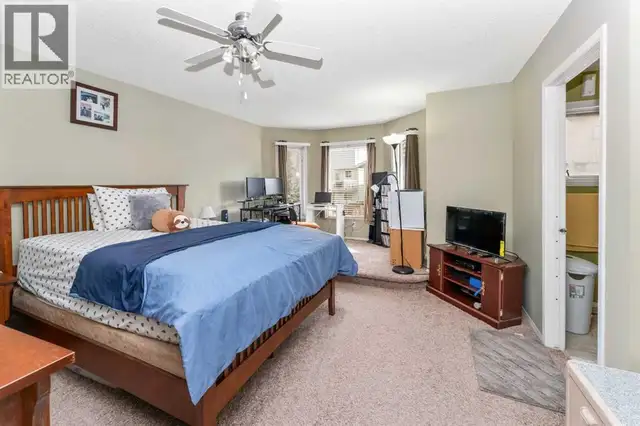 63 Hawkmount Green NW Calgary, Alberta in Houses for Sale in Calgary - Image 21