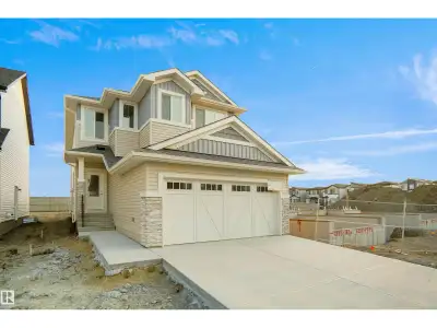 *** Park Backing *** Welcome to the “Columbia” built by the award winning Pacesetter homes and is lo...