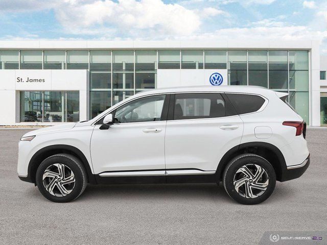 2022 Hyundai Santa Fe Preferred | ONE OWNER | APPLE CARPLAY in Cars & Trucks in Winnipeg - Image 2