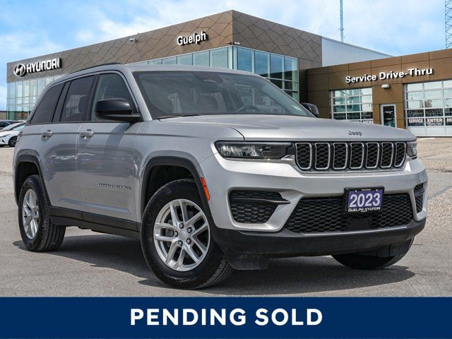 2023 Jeep Grand Cherokee Laredo | Heated Steering Wheel in Cars & Trucks in Guelph