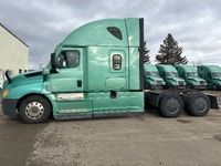 2020 FREIGHTLINER T12664ST;Heavy Duty Trucks - Conventional Truck w/ Sleeper Penske Location 525 MAC... (image 3)