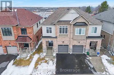 22 GREER STREET Barrie, Ontario