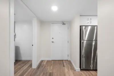 1-Bedroom Apartment