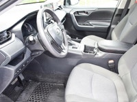 XLE|AWD|Sunroof|CarPlay|No Accidents 2025 Toyota RAV4 XLE XLE|AWD|Sunroof|CarPlay|No Accidents Magne... (image 9)