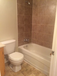 3 Fernhill Road Conveniently located on Fernhill Drive, just off Windmill Road in Dartmouth, these a... (image 7)