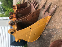 Buckets for sale 15ton machine to 30ton call5064613657