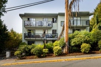 1 Month Rent Free Move in this month and you may qualify for our incentive. Black Friday - Fire Sale... (image 5)