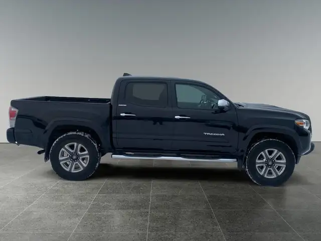 2018 Toyota Tacoma 4x4 Double Cab V6 Auto TRD Off Road in Cars & Trucks in Edmonton - Image 9