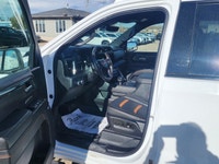 6.2L V8 | HEATED & COOLED FRONT BUCKET SEATS | HEATED REAR SEATS | HEATED STEERING WHEEL | LEATHER |... (image 8)