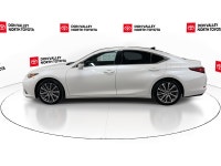 WAS: $26988 NOW: $26588 plus taxes and licensing feesThis Certified vehicle with Premium Package off... (image 4)
