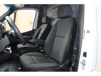 A.W.D - ALL WHEEL DRIVE!!! RARE SPRINTER 2500 LOW ROOF WITH A.W.D !!! HIGH OUTPUT ECONOMICAL AND POW... (image 4)