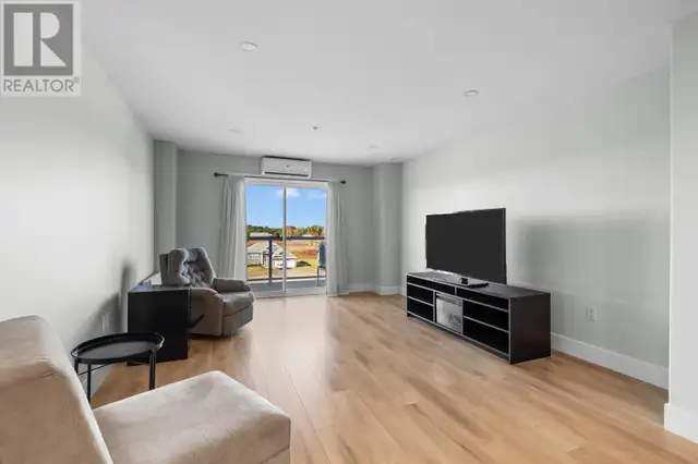 303 18 Gilbert Drive East Royalty, Prince Edward Island in Condos for Sale in Charlottetown - Image 29