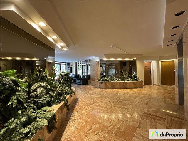 $475,000 - Condominium for sale in St-Laurent — photo 2