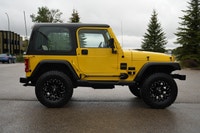 --DRIVE THE DREAM THIS SUMMER AT ADRENALIN MOTORS! NOW LOCATED IN GASOLINE ALLEY, RED DEER!-- 124,00... (image 3)