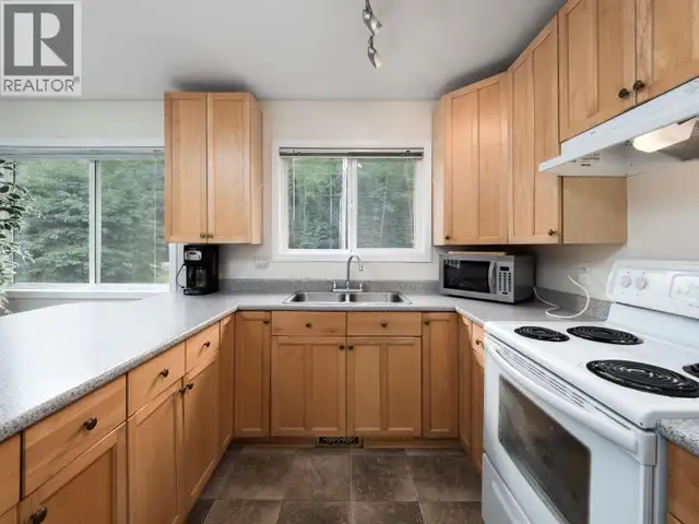 7280 OTWAY ROAD Prince George, British Columbia in Houses for Sale in Prince George - Image 21