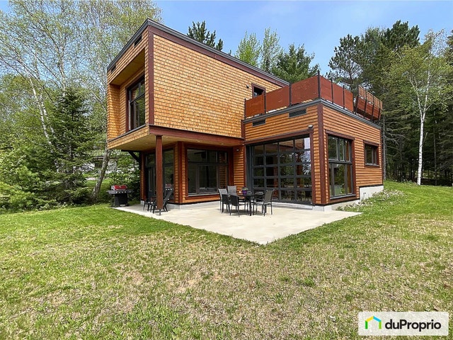 $895,000 - 2 Storey for sale in St-Donat — photo 2
