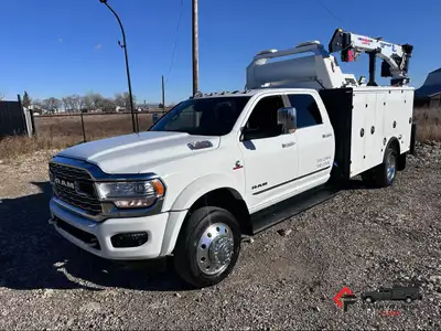 Countryside Fleet TOOLED - 2022 Dodge 5500 CrewCab 4x4 Limited Service Truck + 6.7L Cummins Diesel +...