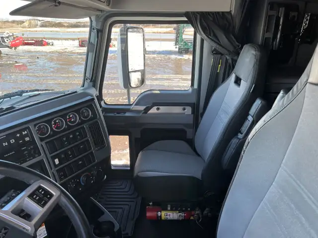 2024 Mack Anthem 64T 70 in Heavy Trucks in Regina - Image 10