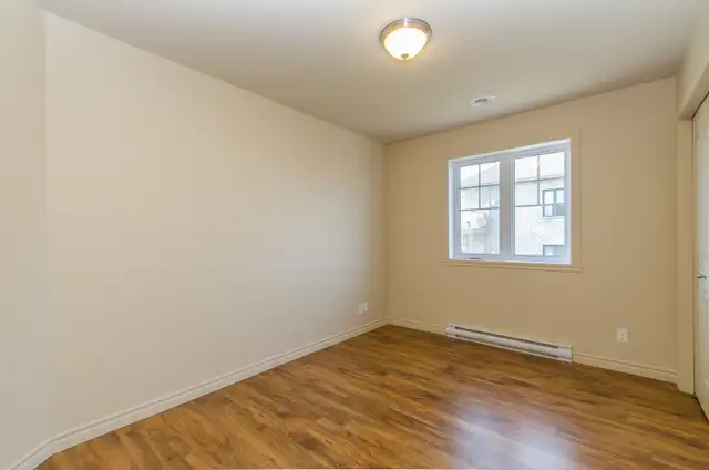 5 1/2  au 1425-203 Rue Brûlotte, Fleurimont in Long Term Rentals in Sherbrooke - Image 11