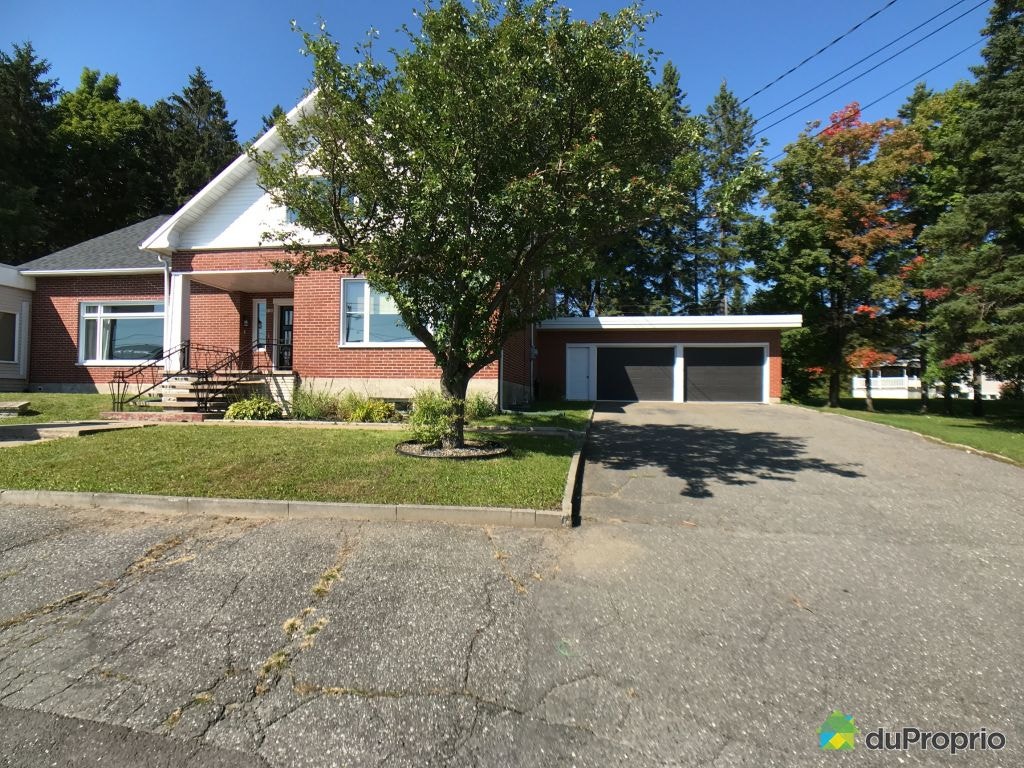 $400,000 - 1 1/2 Storey for sale in Ste-Claire — photo 1