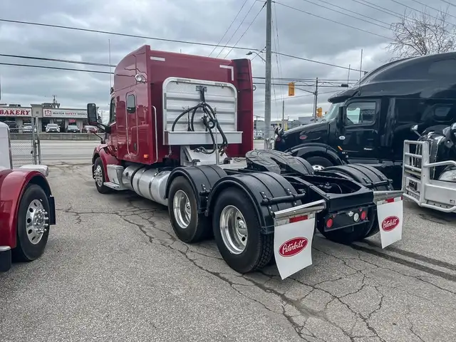 2018 PETERBILT 579 in Heavy Trucks in Mississauga / Peel Region - Image 8