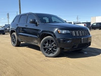 AMVIC Licensed Dealer * Heated Front Seats * Heated Steering Wheel * Power Sunroof * Cruise * Remote... (image 9)