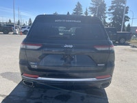 This Jeep Grand Cherokee 4xe has a powerful Intercooled Turbo Gas/Electric I-4 2.0 L/122 engine powe... (image 3)